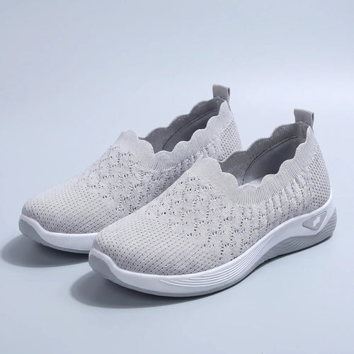 The Battersea Scalloped Knit Sneaker